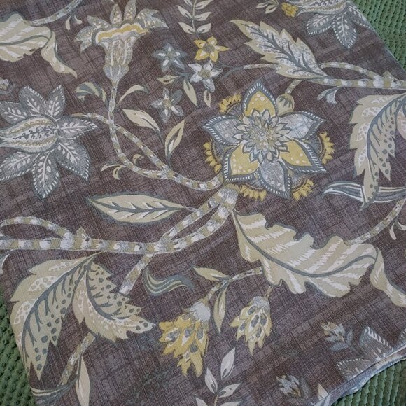 World Market "Tamara" curtain panels / set of 4 - Picture 6 of 6